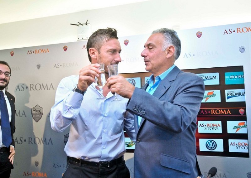 Hoće li Totti voditi 'vučicu' na novom Rominom stadionu?