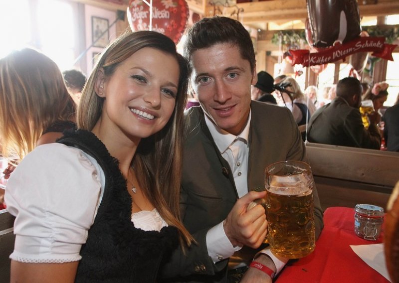 Lewandowski potpisao i više nema nikakvih dvojbi
