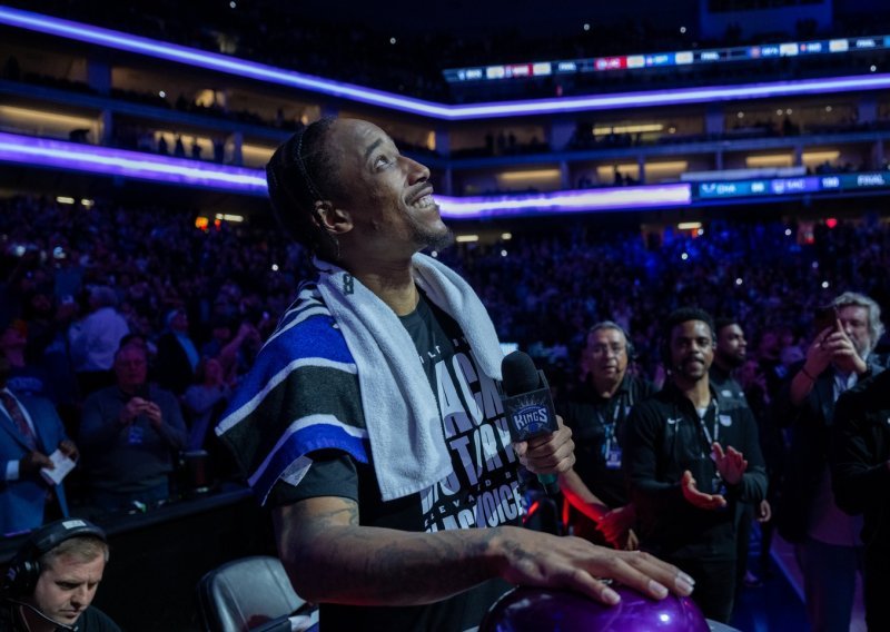 Fan prišao ljutitoj NBA zvijezdi u restoranu. Završio je u bolnici