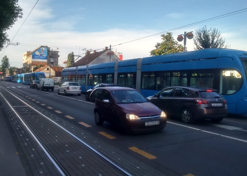 Nestanak struje blokirao Savsku i zaustavio tramvaje