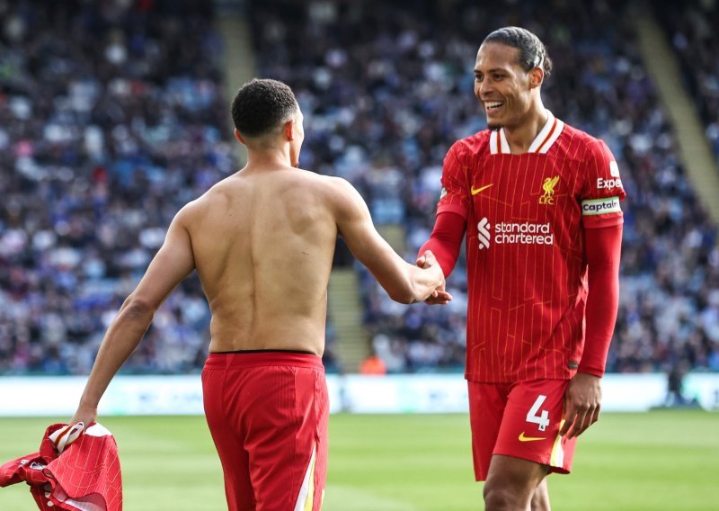 Liverpool dramatičnom pobjedom opet pobjegao Arsenalu