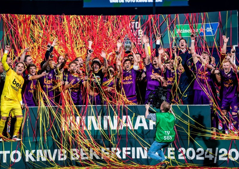 Ludo finale u Nizozemskoj, gol iz penala u 99. minuti i prvi trofej u povijesti kluba