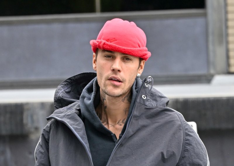 Justin Bieber gubi prijatelje; Svi su zabrinuti da se učlanio u neki kult