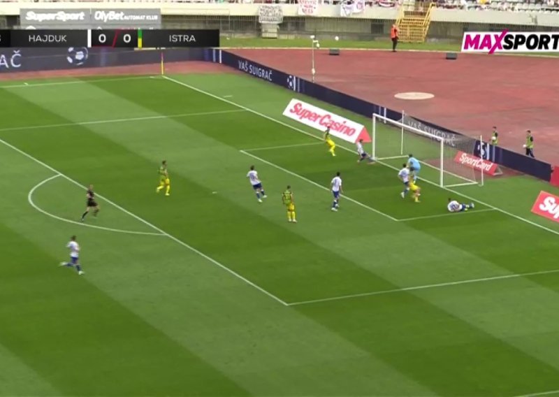Hajdukovci su tražili faul, a onda su primili gol; pogledajte kako je šokiran Poljud