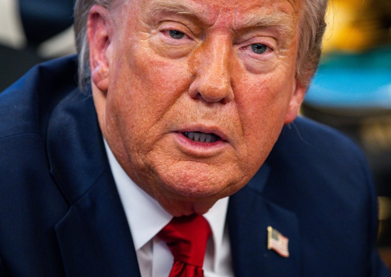 Trump: Pregovaramo s Kinom. Kina: To su lažne vijesti