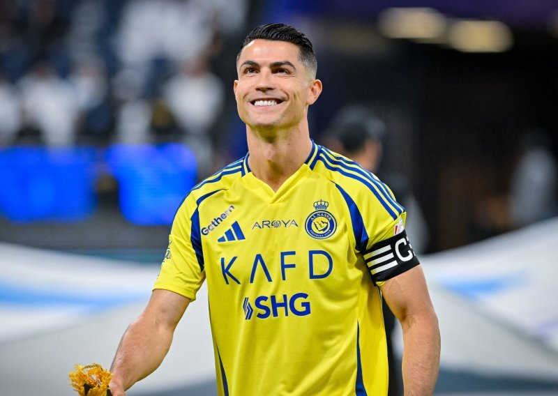 Cristiano Ronaldo potpisuje novi ugovor, a plaću će dobivati u zlatu!