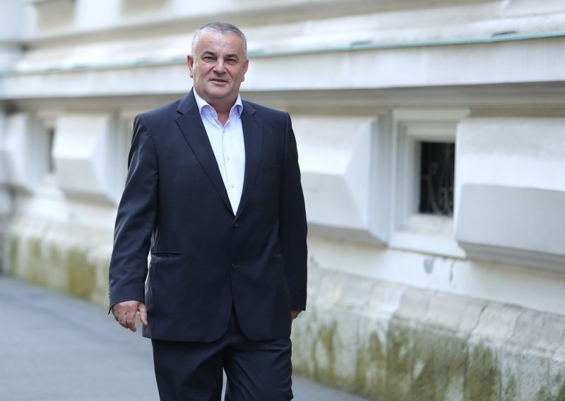 Drago Tadić zbog podmićivanja antikorupcijskog policajca dobio dvije godine zatvora