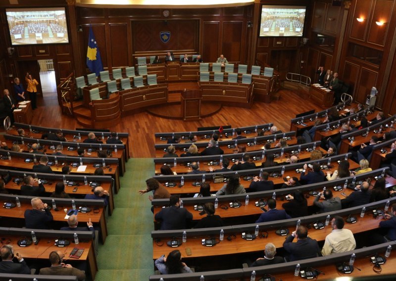 Parlament Kosova nije izglasao predsjednika, nastavlja se politička kriza