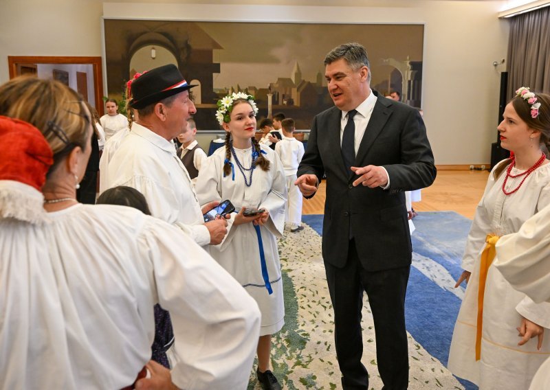 Društvo hrvatsko-slovenskog prijateljstva na Pantovčaku: Milanoviću pokazali što je to Zeleni Jurij