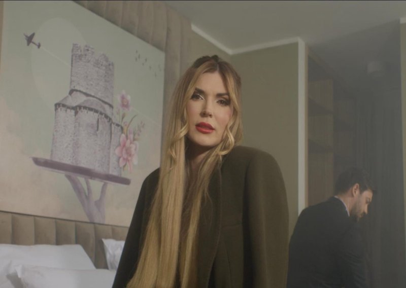 Sylvie iz 'Braka na prvu' pjeva o ženskoj snazi i ranjivosti