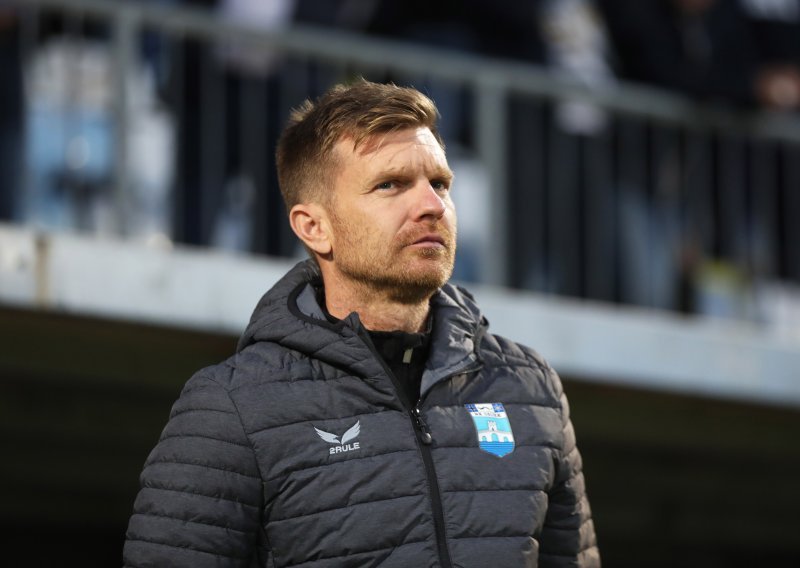 Trener Osijeka: Hajduk ima Livaju i Rakitića, ali nećemo im se prilagođavati