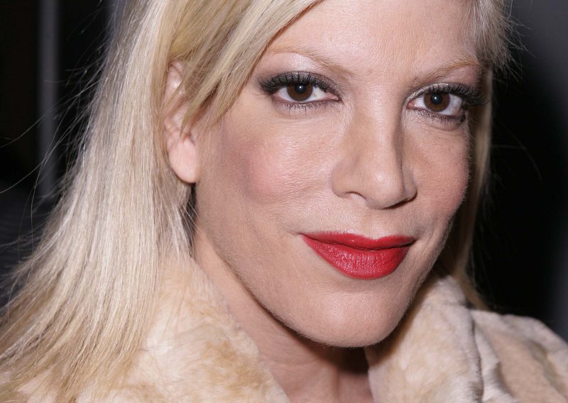 Tori Spelling: Muž ne misli da izgledam kao konj