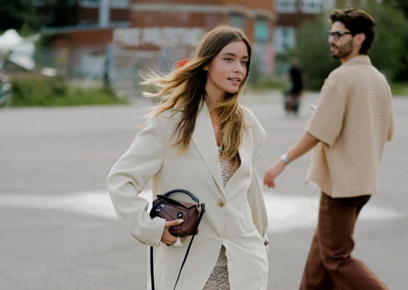 Ljeto je nezamislivo bez male bijele haljine, a Zara ima dobitne modele