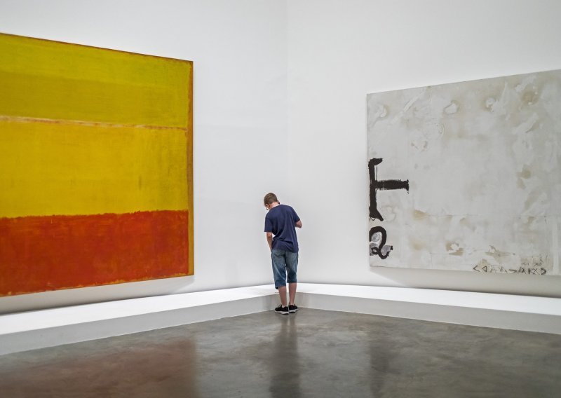 Dijete u nizozemskom muzeju se zaigralo i oštetilo Rothkovu sliku vrijednu milijune