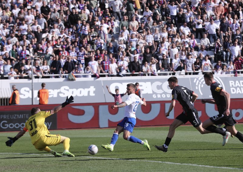 Trebao je pojačati Hajduk za derbi s Dinamom, a onda novi šok