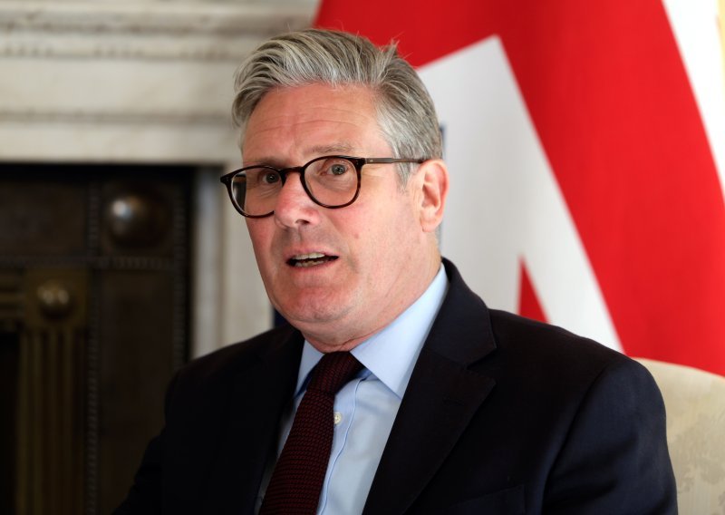Starmer čestitao kanadskom premijeru Carneyju na izbornoj pobjedi