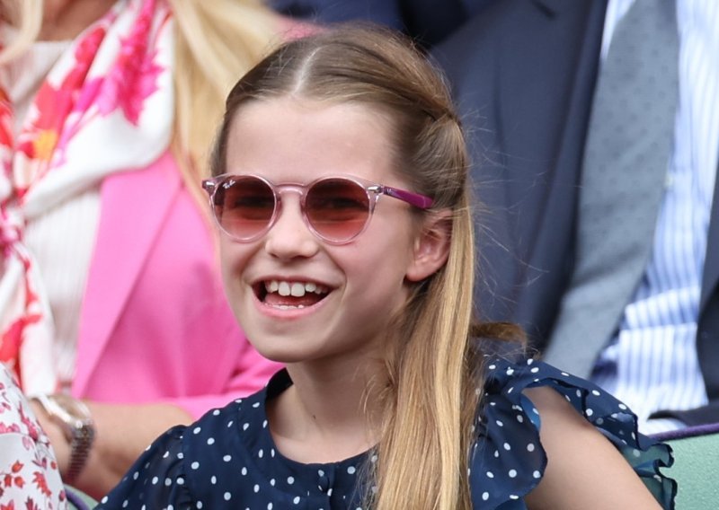 Princeza Charlotte već je sada najutjecajnija djevojčica: Pogledajte kako je rasla