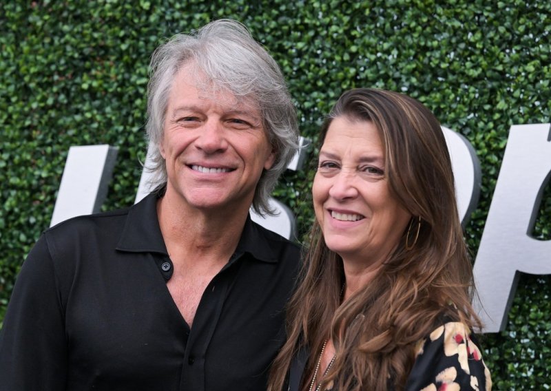 Ni riskantni potezi nisu ih uništili: Jon Bon Jovi slavi 36. godišnjicu braka