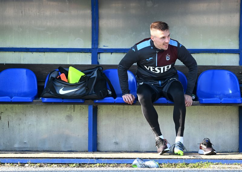 Ljubimac Dinamovih navijača zabio dva gola, posao mu pokvario bivši igrač Hajduka