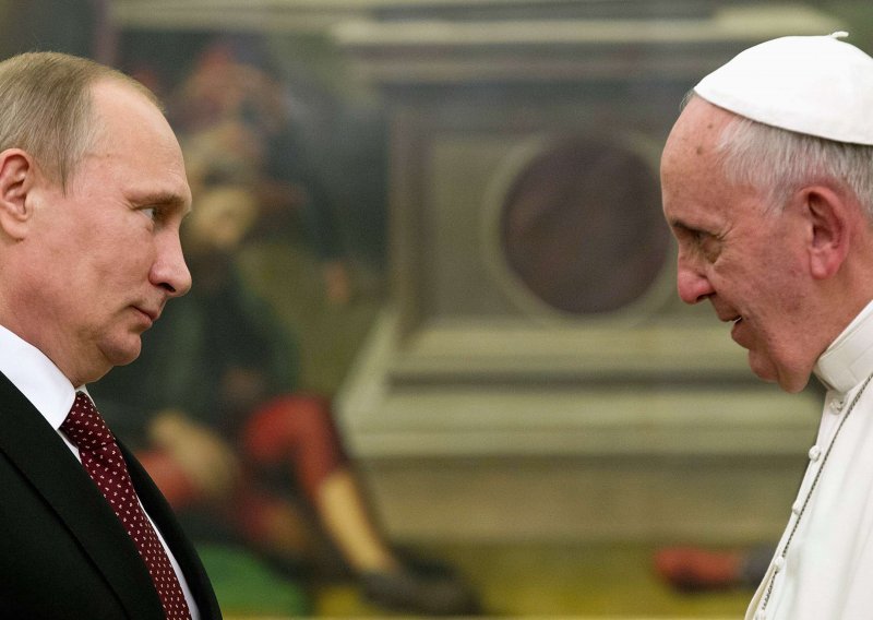 Prvi susret pape Franje i Putina