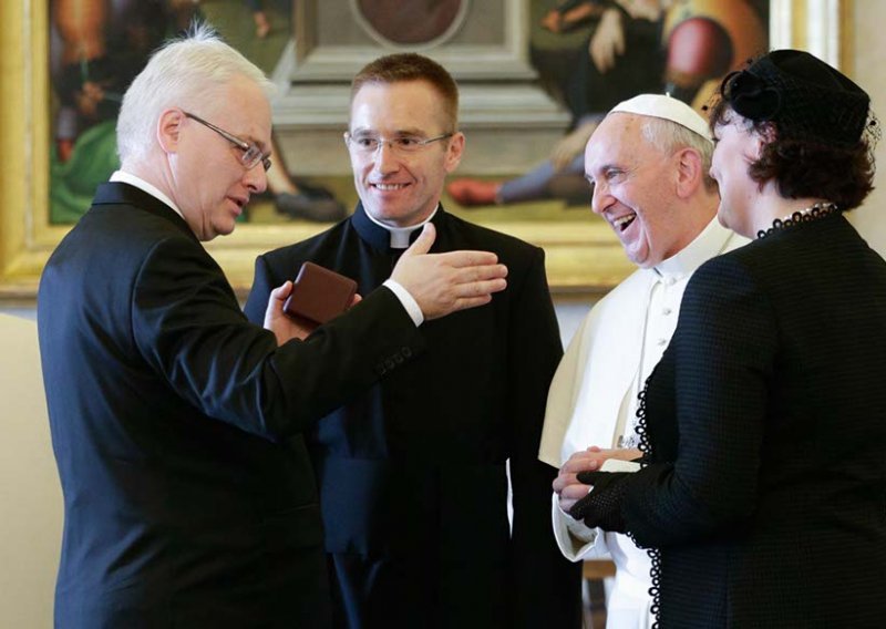 'Nema razloga da mijenjamo ugovore s Vatikanom'