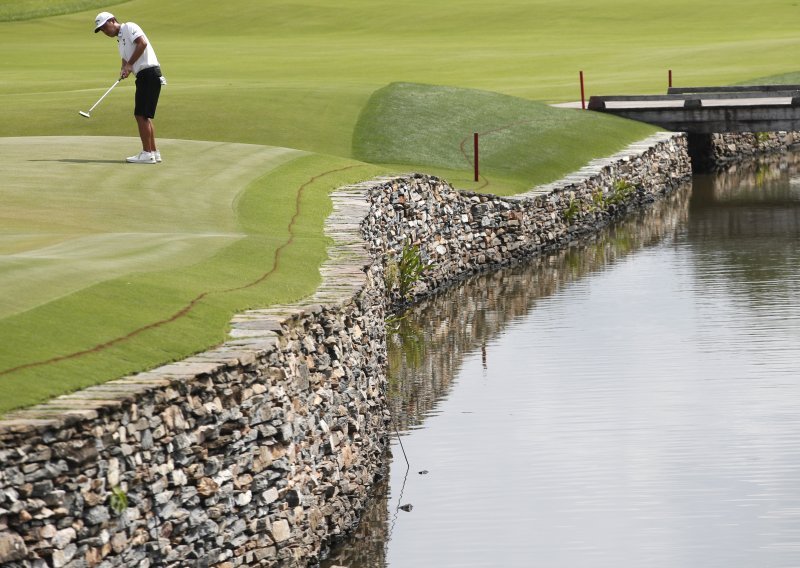 Milijarder proširio svoj golf-teren, sud ga osudio na 24 godine