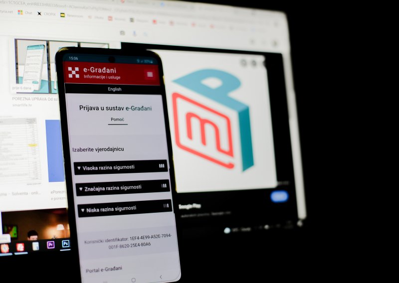 Porezna uprava ima važnu obavijest za građane i poduzetnike