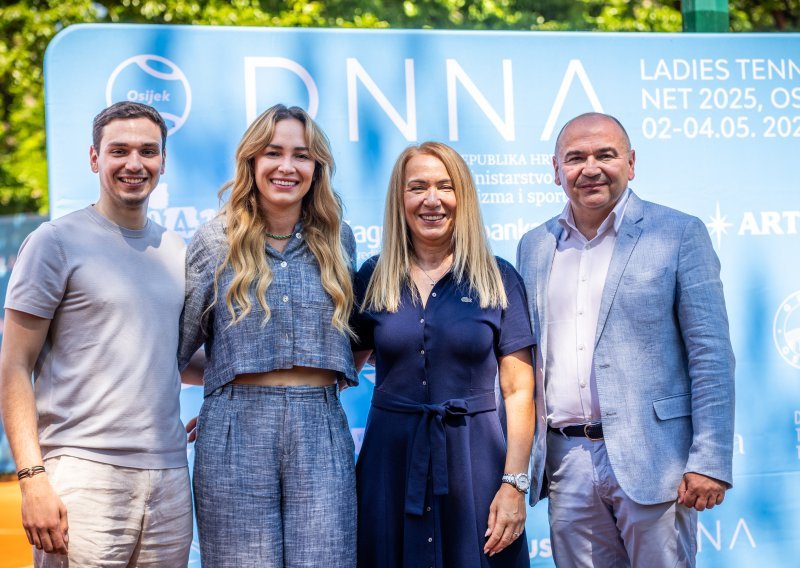 Donna Vekić među svojim najmilijima: Uživa s bratom i roditeljima