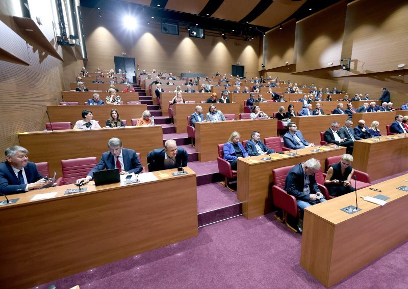 Čak pola Sabora izlazi na lokalne izbore, troje već ima pobjedu u džepu