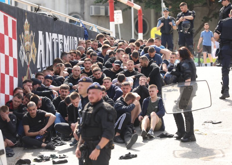 Sindikat policije traži strože mjere protiv nasilja na utakmicama