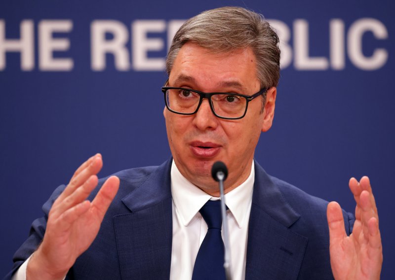 Aleksandar Vučić završio u bolnici u Beogradu; Brnabić: 'Zdravlje mu je ozbiljno narušeno'