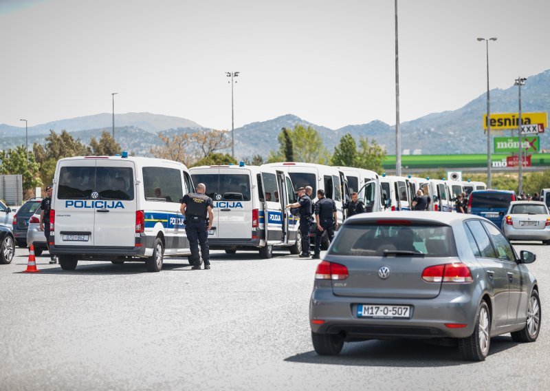 Pogledajte trenutak kad je kolona Boysa stigla na Poljud