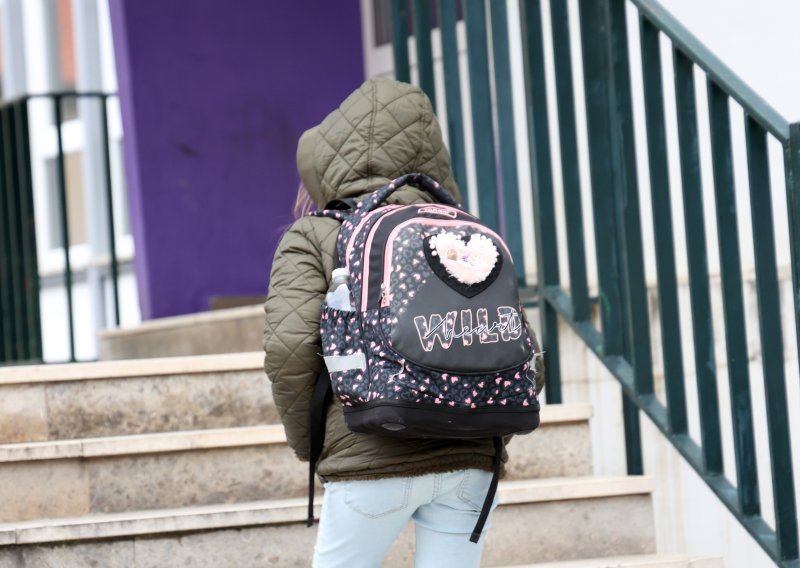 Novi prijedlog ministarstva: Ovako bi iduća školska godina mogla izgledati