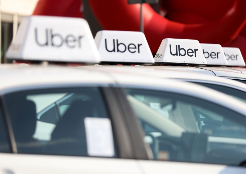 Uber i kineska Momenta lansiraju robotaksije u Europi iduće godine