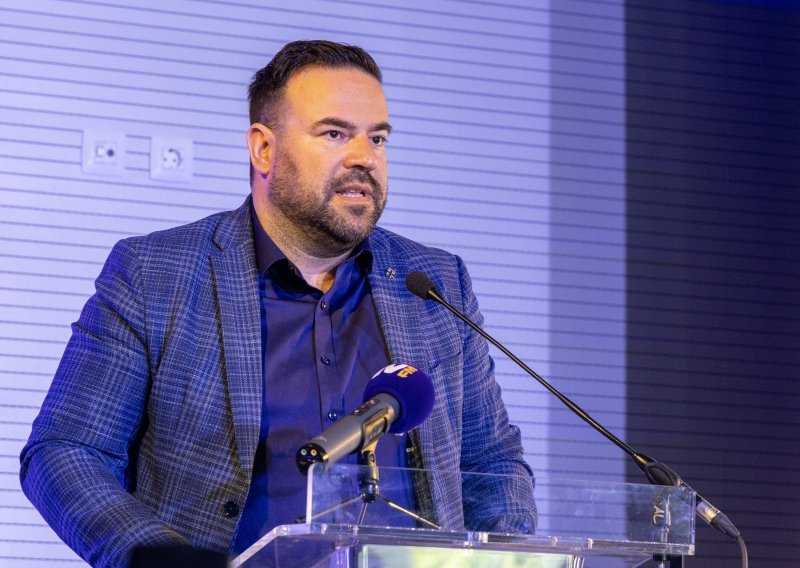 Svečano obilježen Dan grada: 'Pula danas nije samo grad prošlosti, već i sadašnjosti'