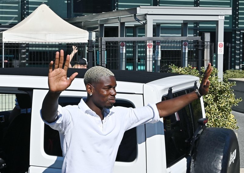 Paul Pogba gledao utakmicu ABA lige i nakon nje posjetio igrače u svlačionici