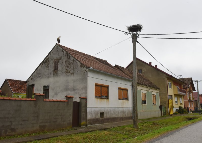 Nakon nevremena još 1550 korisnika bez struje u Vukovarsko-srijemskoj županiji
