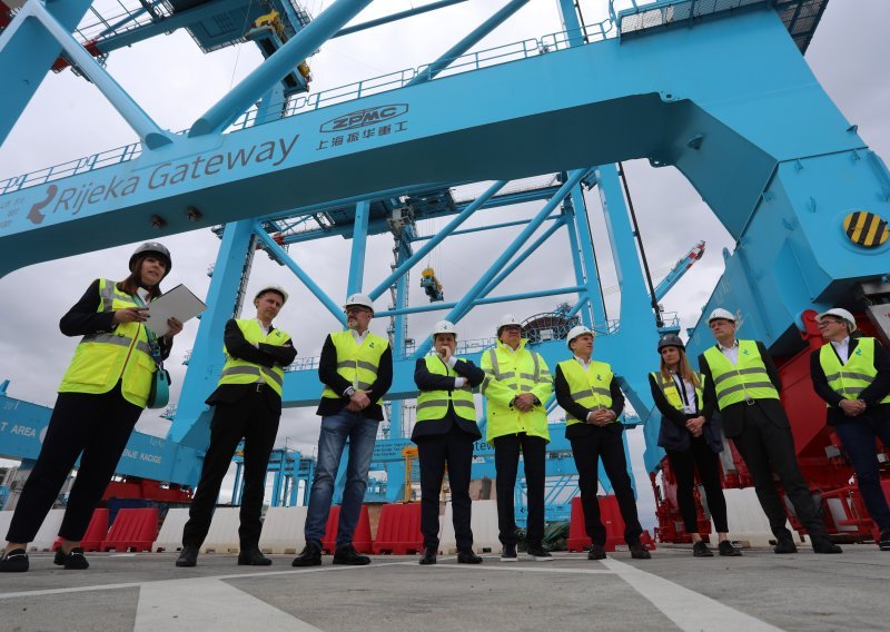 Rijeka Gateway terminal: Sve je skoro gotovo, ali kuda sa 150 kamiona dnevno