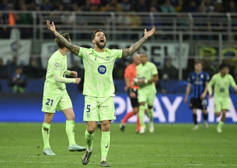 Nogometaš Barcelone pljunuo prema igraču Intera pa objasnio zašto je to napravio