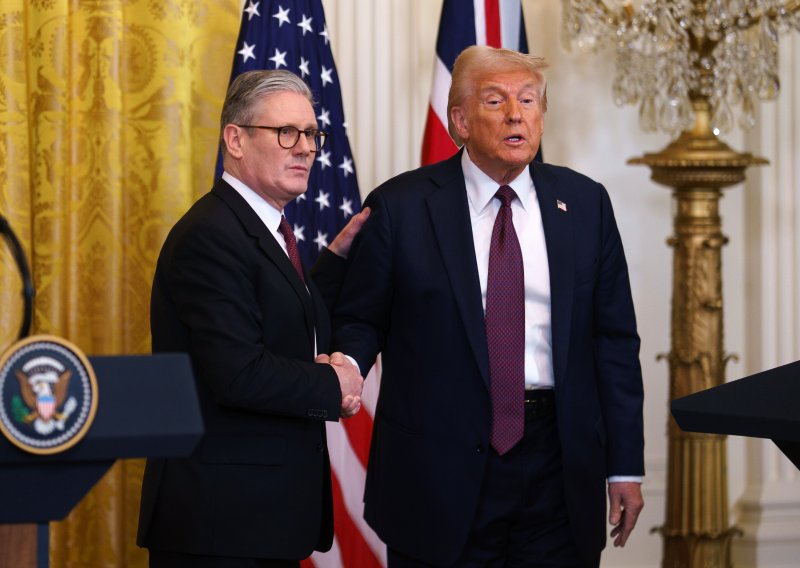 Trump i Starmer otkrili detalje sporazuma SAD-a i Britanije: Tko se sve izvukao od carina?
