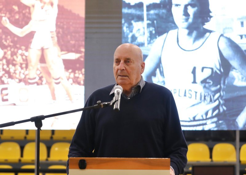 Sramota u Ljubljani podigla legende na noge! Nakon Dončića, brutalne poruke poslali Boša Tanjević i Aco Petrović