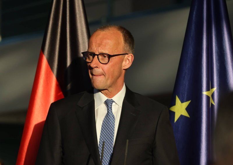 Merz: 'Ukidamo ograničenja na domet projektila koji se šalju Ukrajini'