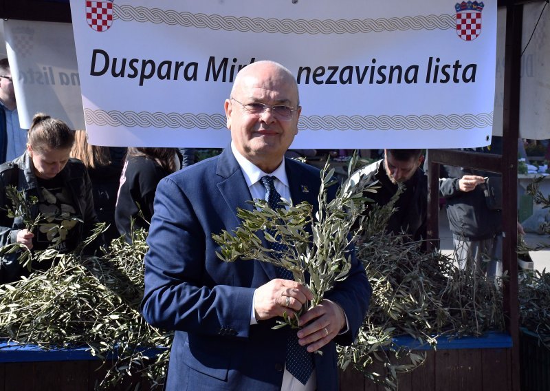 Duspara o slučaju kampa na Korčuli: 'Za jedne vrijedi zakon, za druge ne'