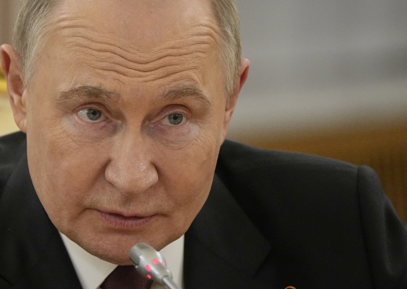 Putin za pregovarački stol vraća sporazum iz 2022. od kojeg se odustalo