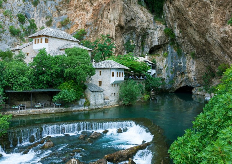 Albanija je 'nova Hrvatska', a hit su BiH i Crna Gora: Britanci hrle na Balkan zbog nižih cijena