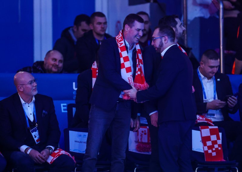 Tomašević: Herman kaže da ne znam reći hvala. Pa evo, hvala njemu i HDZ-u na ovom