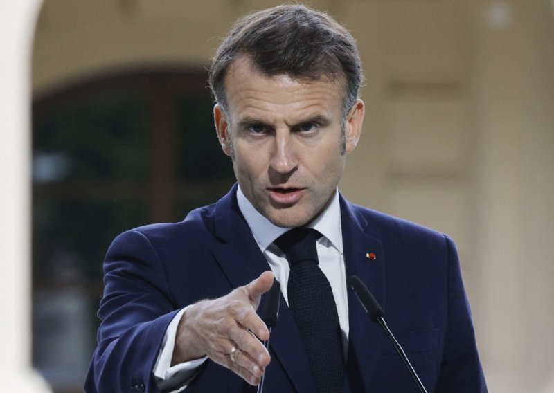 Macron: Putinov prijedlog o pregovorima prvi je korak, ali nedovoljan