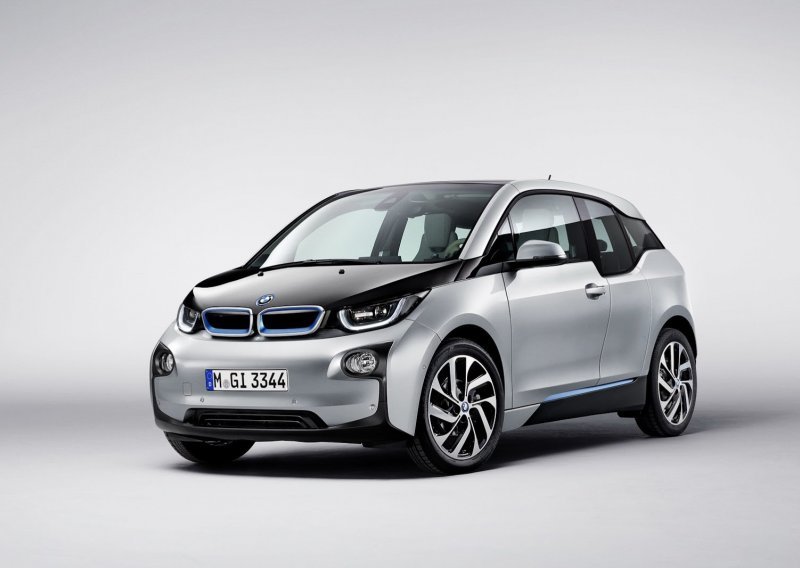 Teslin dizajner usporedio BMW i3 s namještajem iz IKEA-a