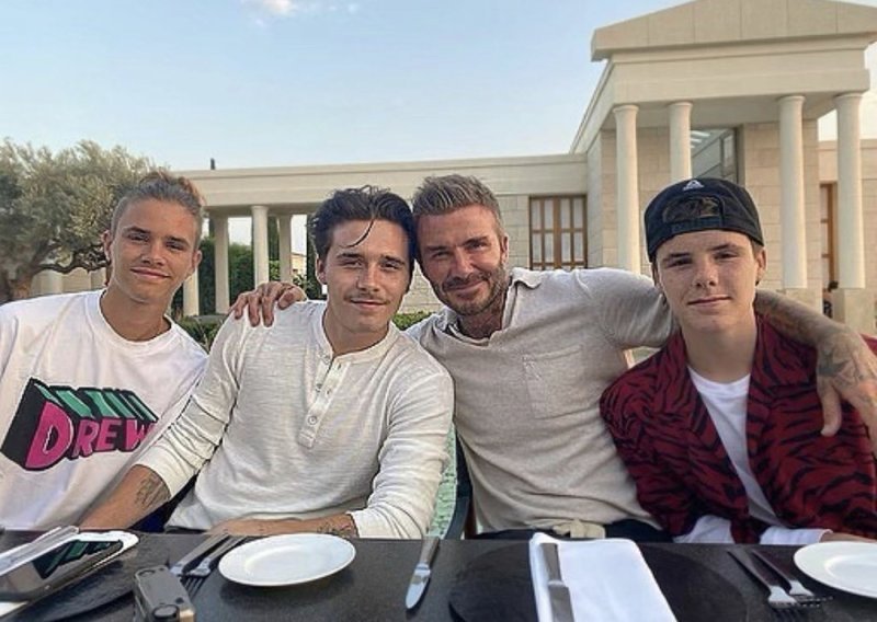 Brooklyn Beckham progovorio o odnosu s Davidom Beckhamom