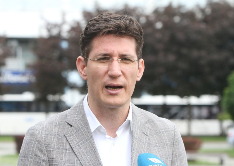 Troskot: 'Gdje vlada faraon Mandić Krist nije niti potreban za uskrsnuće'